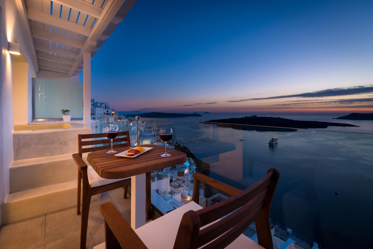 Iriana Suites Fira  Luaran gambar