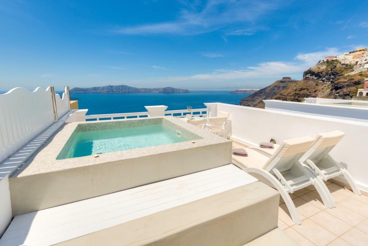 Iriana Suites Fira  Luaran gambar