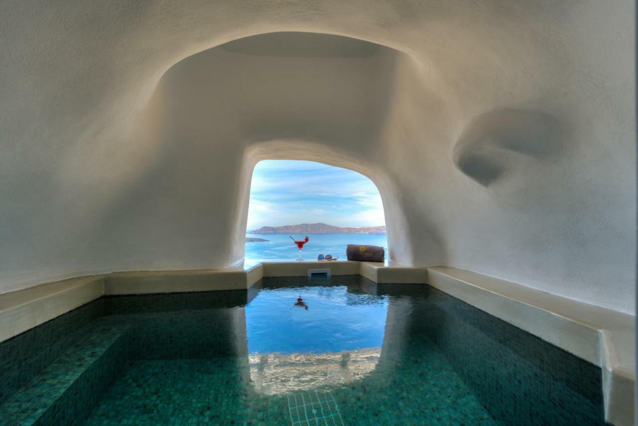 Iriana Suites Fira  Luaran gambar
