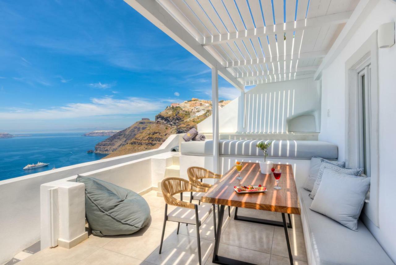 Iriana Suites Fira  Luaran gambar