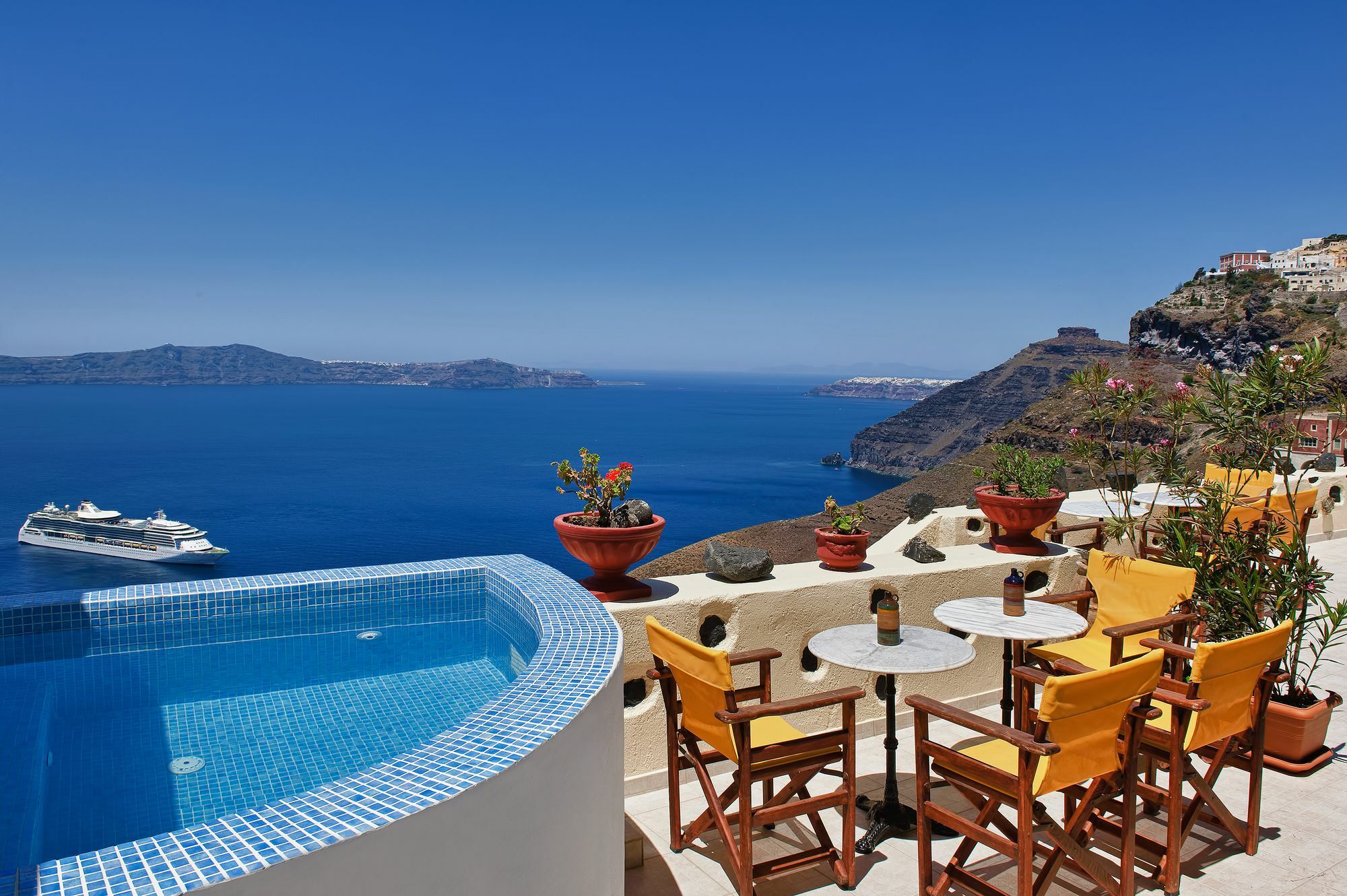 Iriana Suites Fira  Luaran gambar